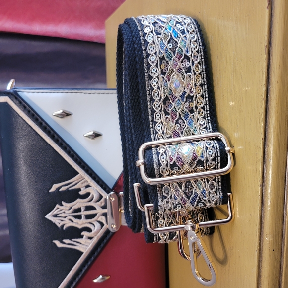 G'raha Tia//Crystal Exarch Crossbody Bag - Picture 7 of 7